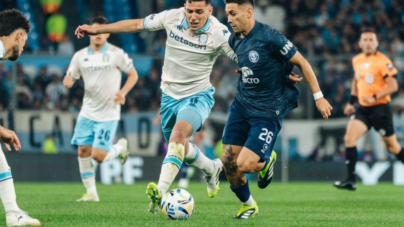 La Lepra fue más que Racing y el empate le dejó gusto a poco